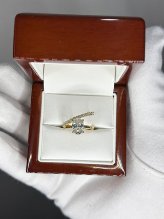 Luna Engagement Ring (Ready to Ship)